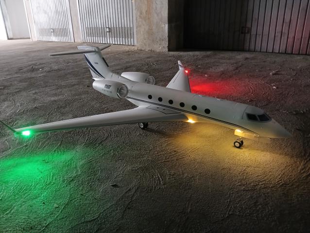 Pj50 freewing 2x70 edf private jet 6s