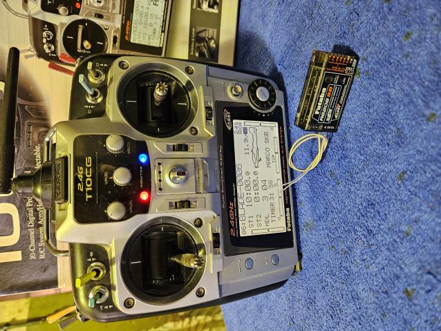 Vendo radio Futaba 2,4G  T10CG
