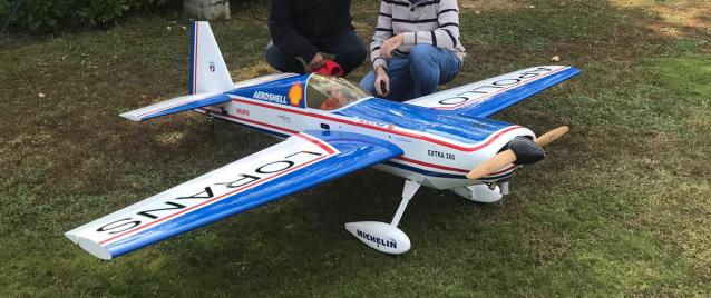 Aereo RC Acrobatico Extra 260 motore King 70cc