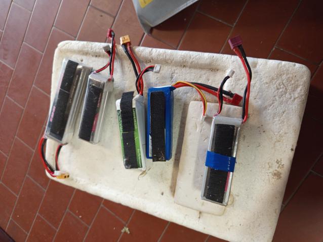 vendo aliante rc elettrico