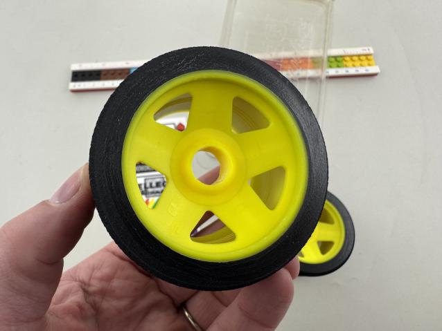 Ellegi AY60 gomme in spugna + cerchio anteriore 1:8 (2pz)