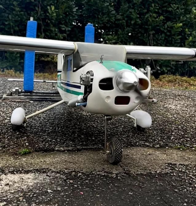 Cessna C182 1600mm ASP 80 4 tempi