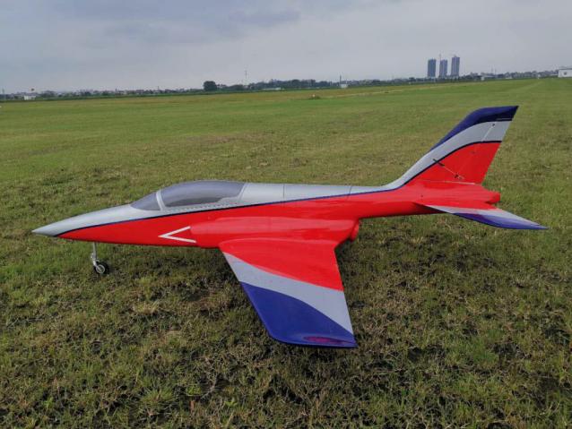 TOPRC INTRO SPORT JET - MONTATO PRONTO AL VOLO - NUOVO - MODELLO SIMIL DYNAMO ARG