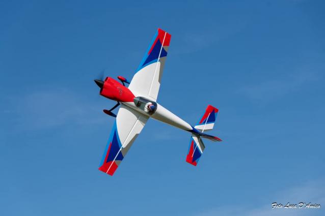 Extreme Flight Laser 104" V2