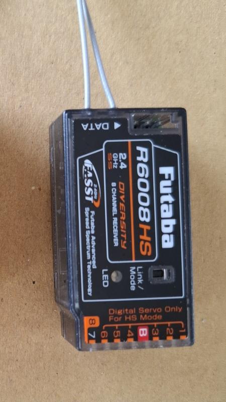 Futaba R6008 HS
