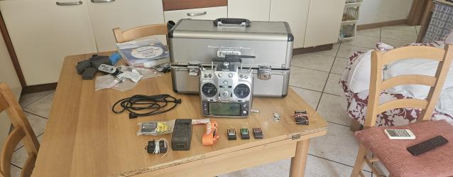 Vendo Futaba T12 MZ mode1