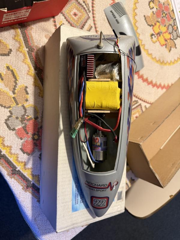 VENDO BARCA RC nuova mai usata