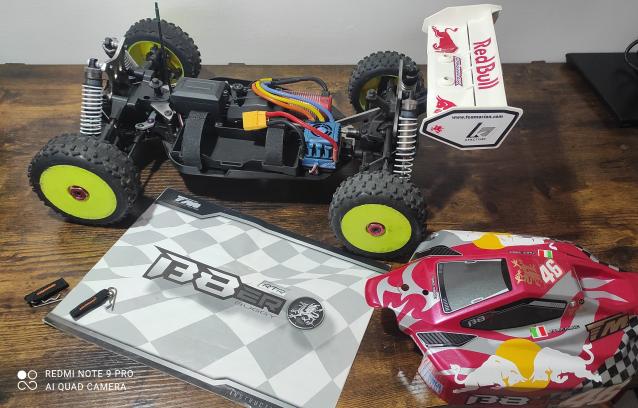 Team Magic B8ER Buggy 1/8 Brushless 4S 4WD ESC Hobbywing OCCASIONE!!. prezzo ribassato a Euro 200 