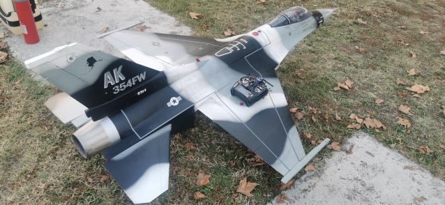 F16 1/6 top rc
