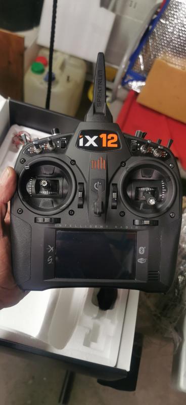 Spektrum ix12 