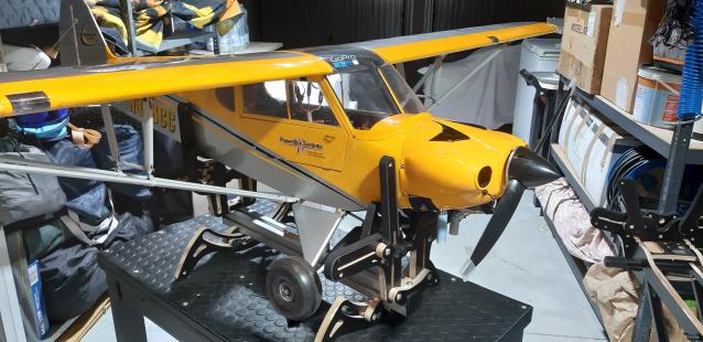 PIPER  hangar9 15cc