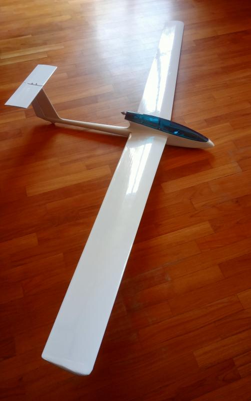 Aliante elettrico AEROFLY