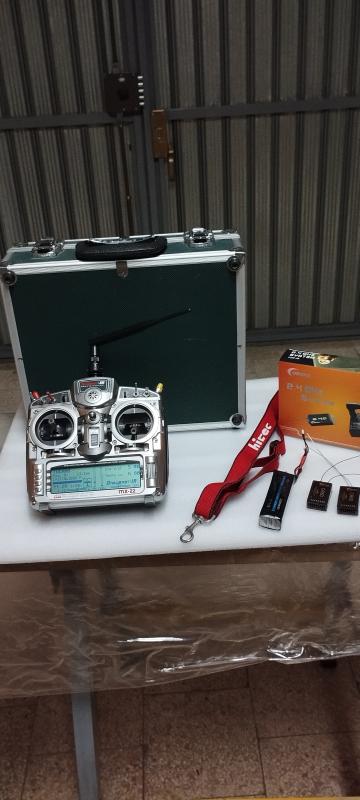 Ricevente Graupner JR MX22 in 2,4ghz + 2 riceventi 8 ch.