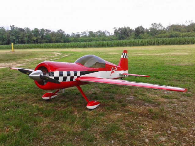 Aeromodello YAK 54