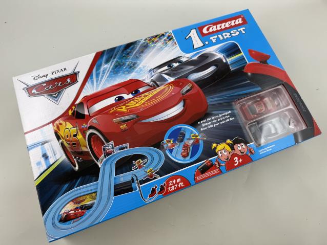 Carrera Pista Disney Pixar Cars - Power Duell (2,4m)