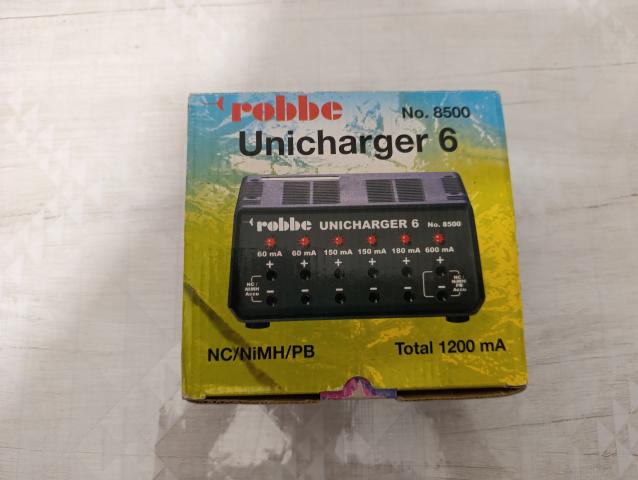 Vendo caricabatterie Robbe Unicharger 6 