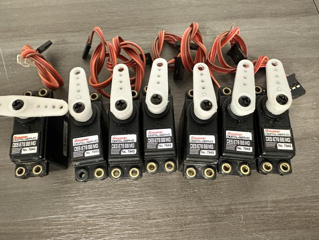 GRAUPNER DES 678 BB MG DIGITAL SERVO