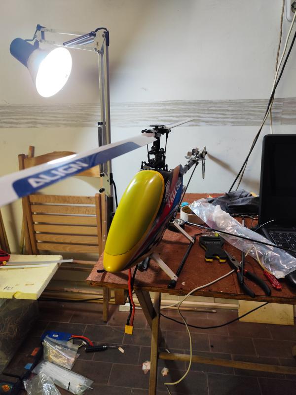 ALIGN T-REX 500 ESP FLYBARLESS 