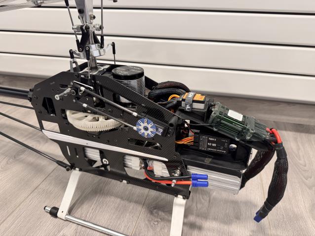 TREX 700