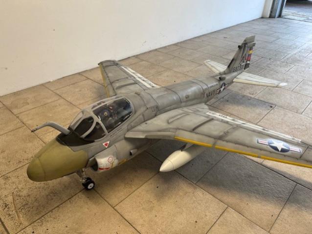 A6 intruder Freewing 