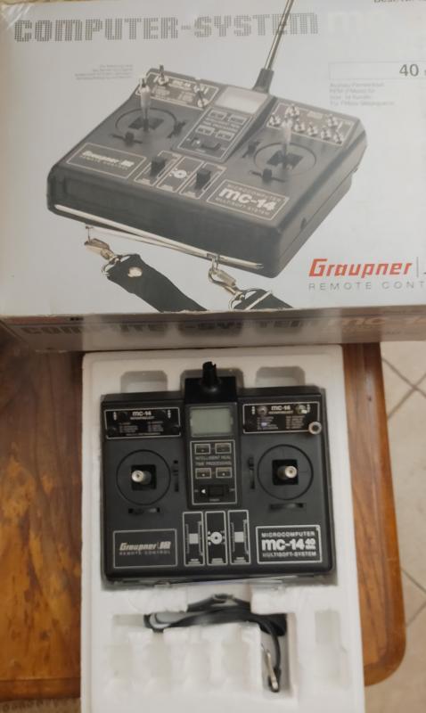 Vecchio ma nuovo radiocomando FUTABA 7CAP