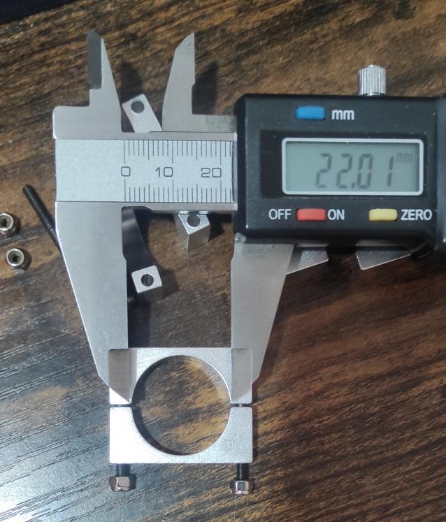  Morsetti in alluminio per tubi da  22mm. x Droni/multirotore