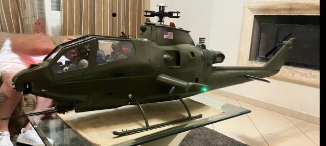 Vendo elicottero turbina  cobra h1