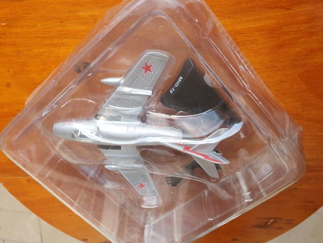 Aerei in metallo NUOVI 