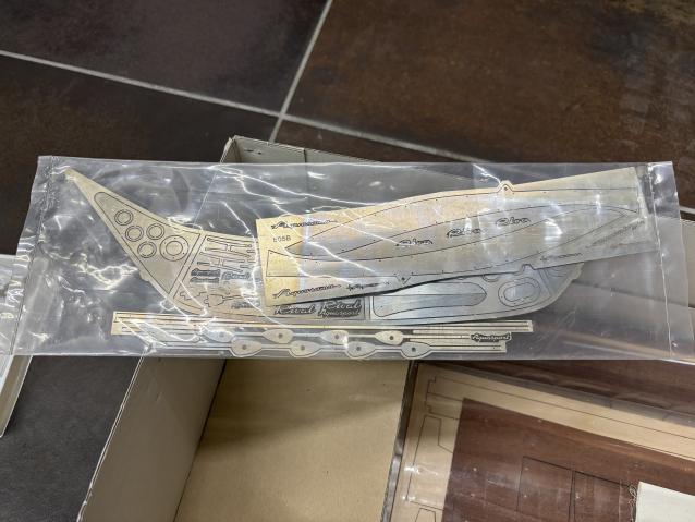 Kit Riva Aquarama scala 1:10