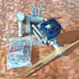 motore a miscela Aerovate 26cc per aereo rc pi� seconda marmitta tipo pitss mai usata e elica