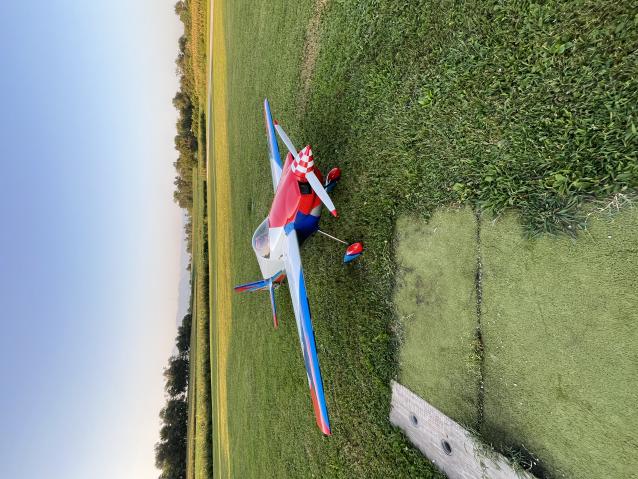 Vendo Extreme Flight Laser 104� � pronto al volo, condizioni pari al nuovo