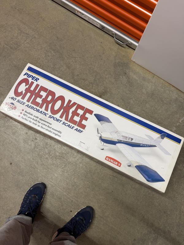 Hangar 9 Piper Cherokee ARF