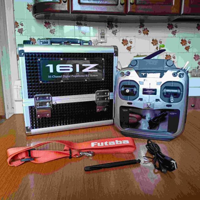 Futaba T16IZ