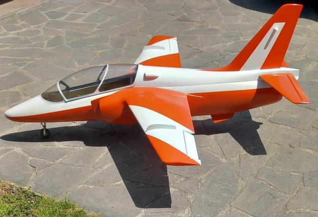 Siai Marchetti S211