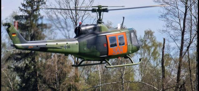 Vario Bell UH-1 Elicottero a turbina scala 1:6 � Modello scale di punta in condizioni eccellenti