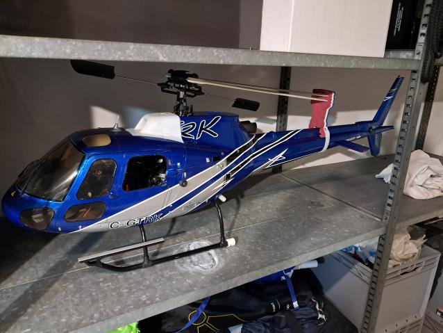 Elicottero AS350 