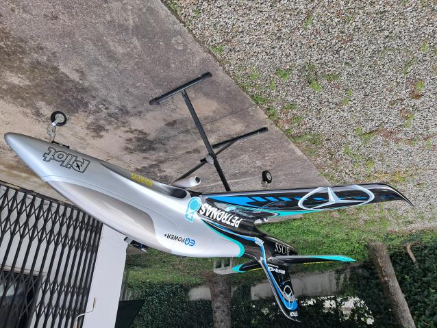 VENDO PREDATOR 2.2  NUOVO