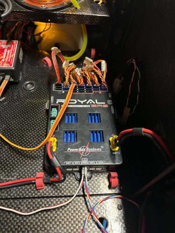 PowerBox-Systems - ROYAL SRS CON iGYRO (GIROSCOPIO) INTEGRATO