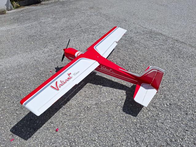VALIANT 10CC HANGAR 9