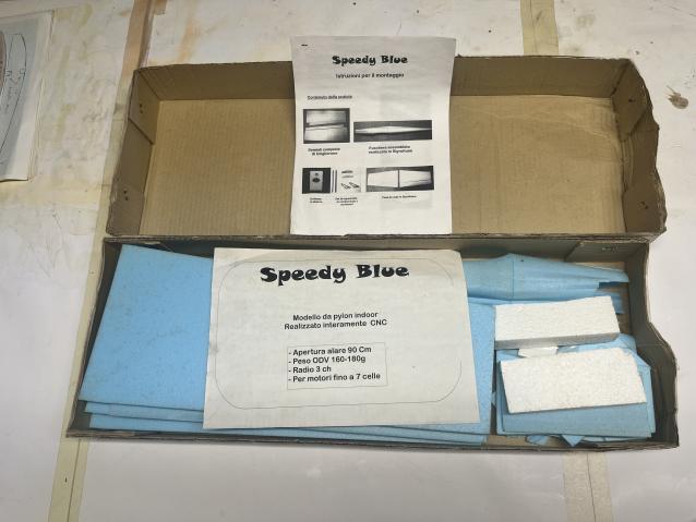Speedy Blue - pylon indoor Scatola