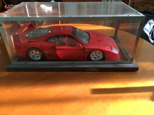 Ferrari F40 - modello Pocher