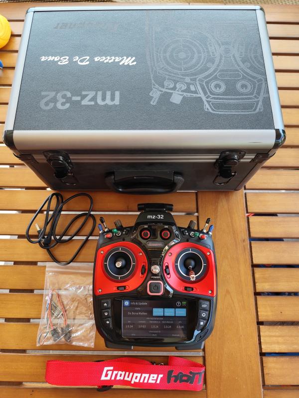 Radio Graupner Mz 32 Hott 2.4 Ghz