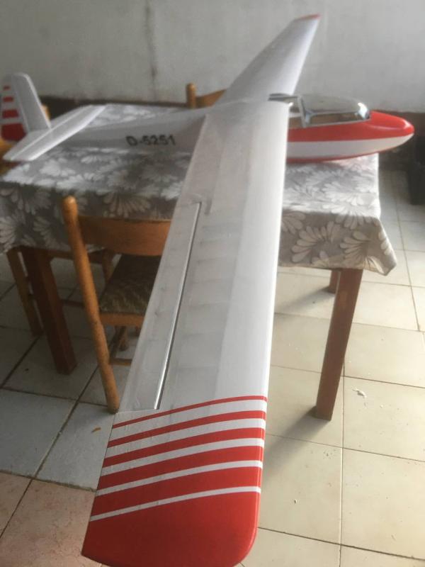Vendo riproduzione aliante Ka7 della Pichler AA 2540mm